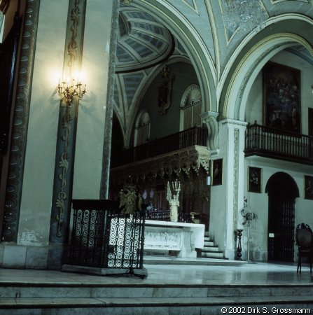 Catedral Interior 2 (Click for next image)